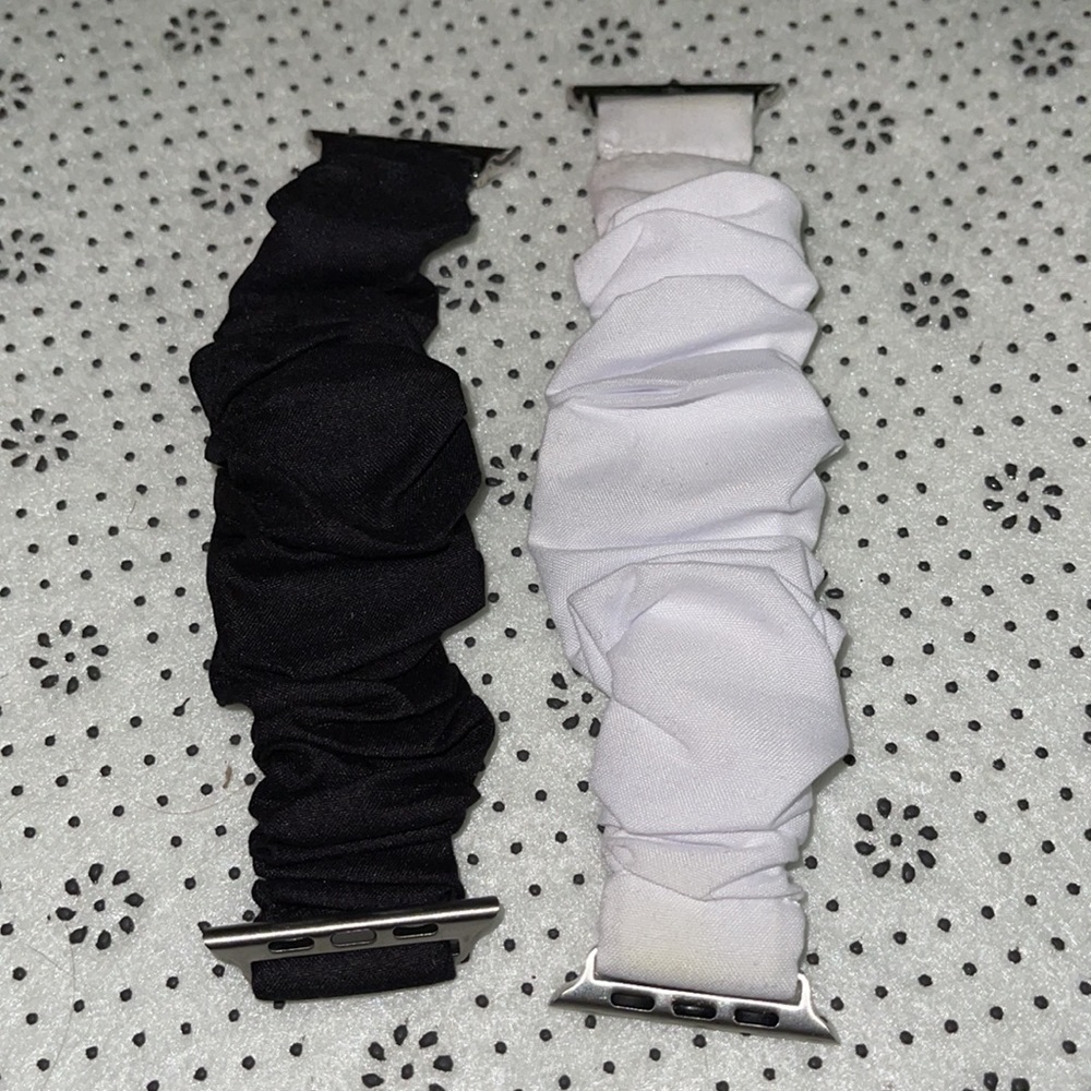 New set/2 Scrunchie Apple Watch bands